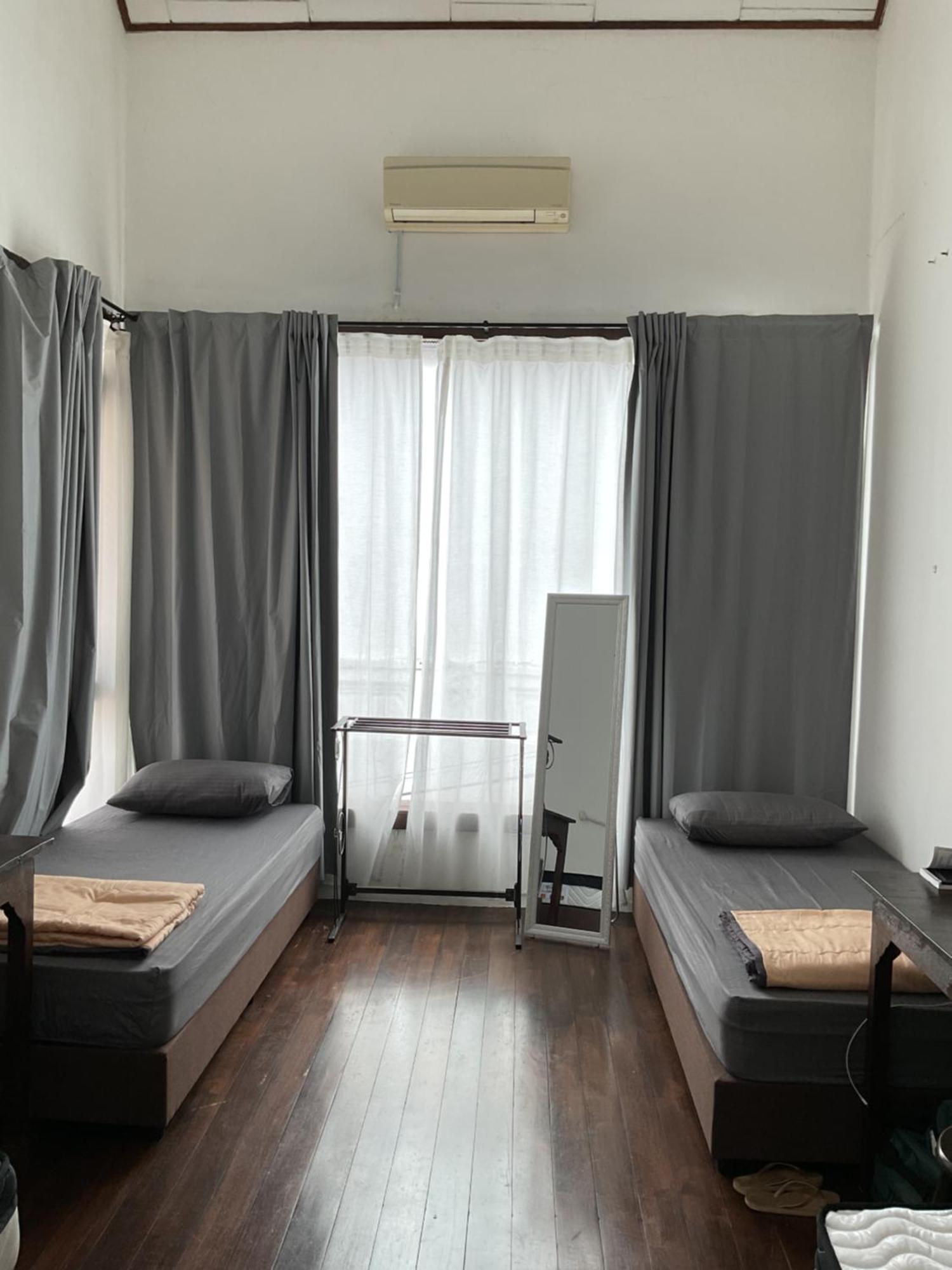 Homs Female Hostel Джорджтаун Екстер'єр фото